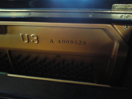 ヤマハピアノU3A製品番号